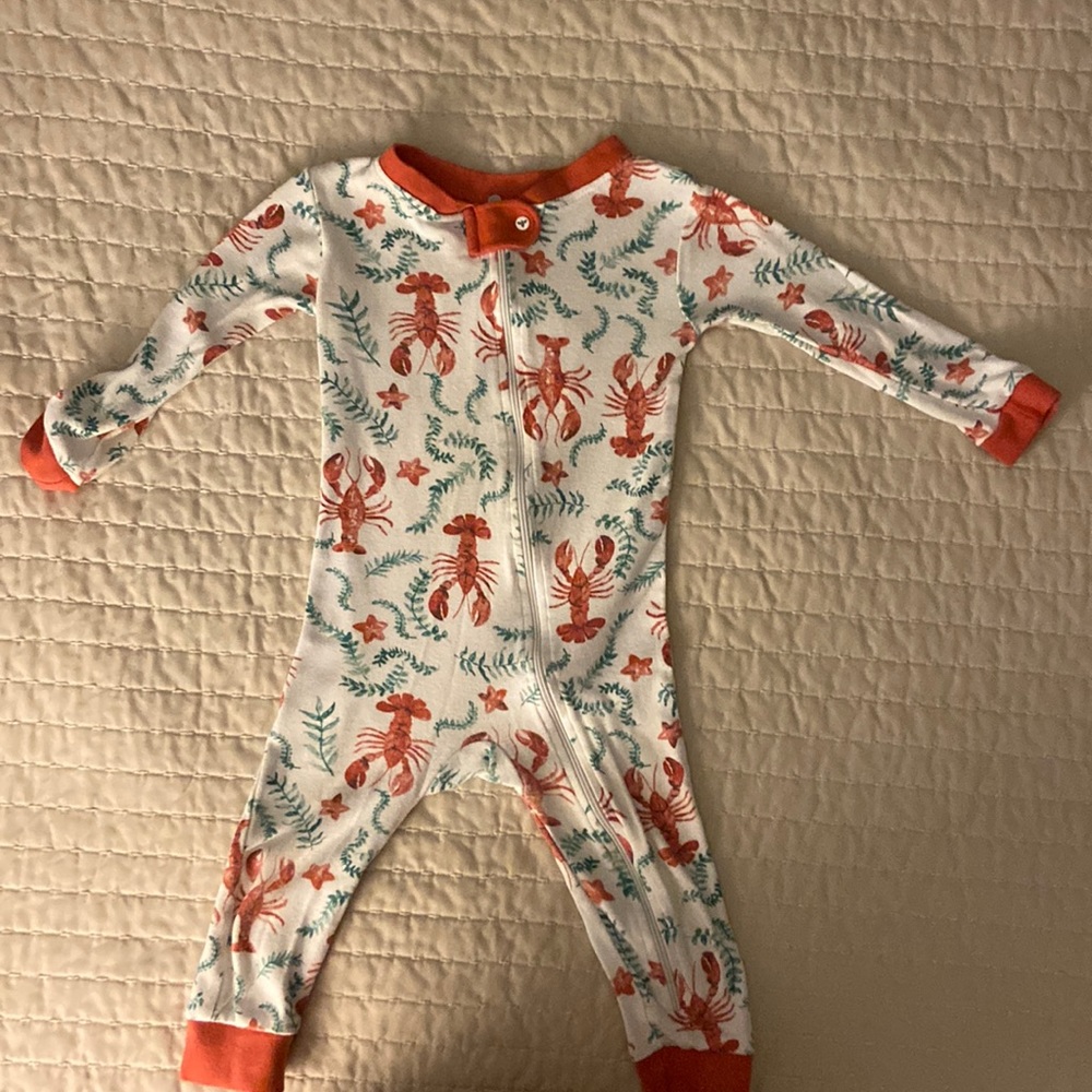 100% Organic Cotton Burt’s bees lobster 🦞 pajamas
